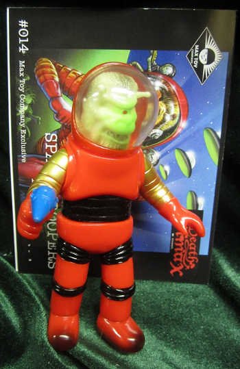 #014 Space Troopers Mizaru-1 figure by Mark Nagata, produced by Toygraph. Front view.