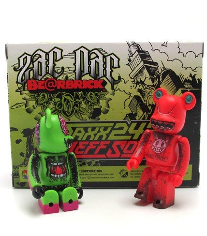 ZacPac Be@rbrick 100% figure by Jeff Soto, produced by Medicom Toy. Packaging.