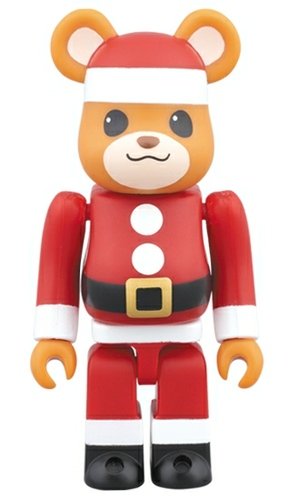 2015 Xmas Santa Claus BE@RBRICK figure, produced by Medicom Toy. Front view.