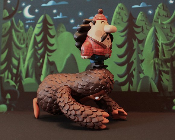 Salvatore and George figure by Invisible Creature, produced by Super7. Side view.