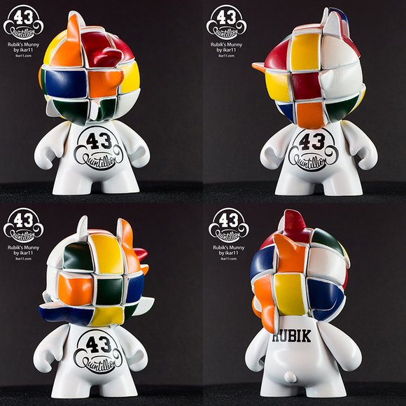 43 Quintillion Rubik’s Munny figure by Ikar11. Detail view.