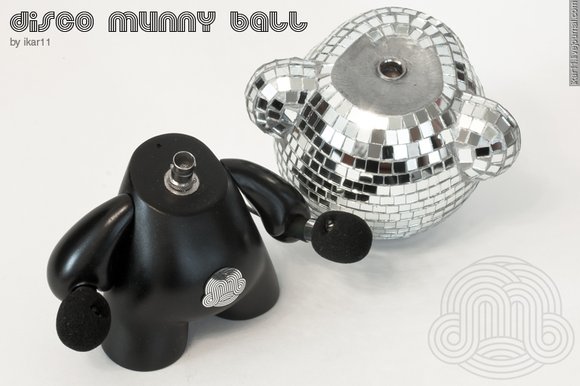 Disco Munny Ball figure by Ikar11. Detail view.
