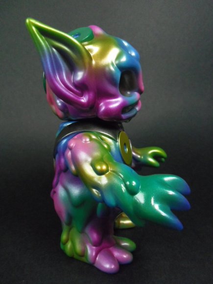 Ooze Bat - Blue Metallic figure by Chanmen, produced by Super7. Side view.