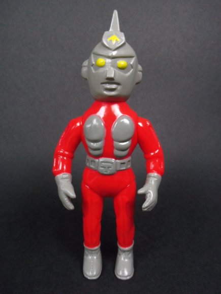 Thrashman (スラッシュマン) figure by Butanohana, produced by Gargamel. Front view.