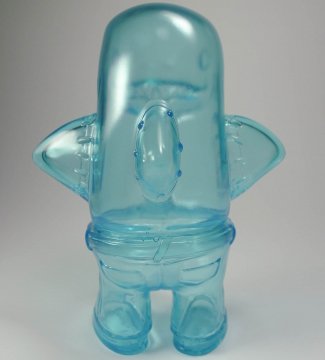 Sametan - Clear Ocean Blue figure by Koji Harmon (Cometdebris), produced by Cometdebris. Back view.