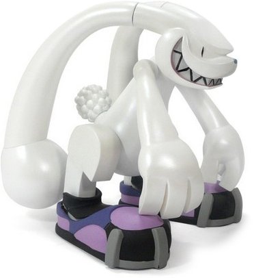 Grabbit - Pearl White figure by Touma, produced by Play Imaginative. Side view.