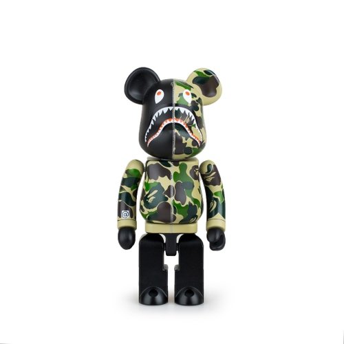 A Bathing Ape ABC Camo Shark 200% Be@rbrick figure by Bape, produced by Medicom Toy. Front view.