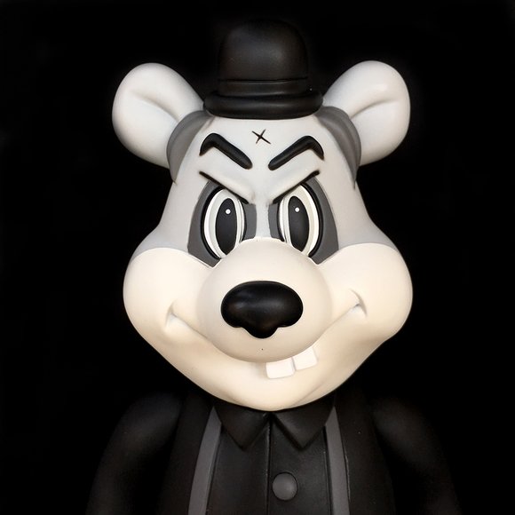 A Clockwork Carrot:Dim Grayscale figure by Frank Kozik, produced by Blackbook Toy. Detail view.