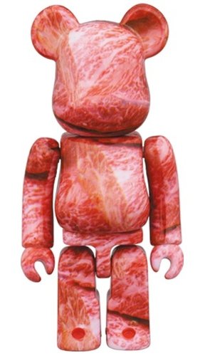 AgingBeef BE@RBRICK 100% figure, produced by Medicom Toy. Front view.