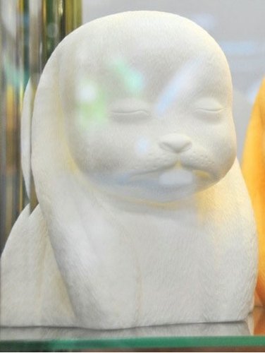 Aleppin Sane Unpainted White figure by Jermaine Rogers, produced by Plastic City Toys. Front view.