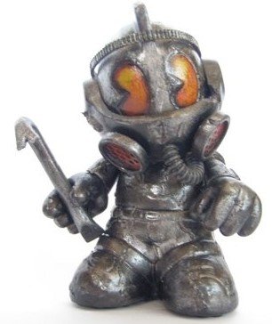 Apocalyps slobbe bot figure by Don P, produced by Kidrobot. Front view.