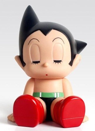 ASTRO BOY MINI SLEEPY figure by Tezuka Productions, produced by Zc World. Front view.