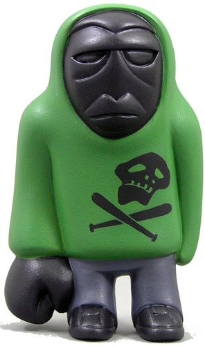 BadBoy Destroy figure by Lisa Rae Hansen, produced by Ibreaktoys. Front view.