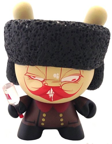 Barbarossa (Красная Борода) figure by Sergio Mancini, produced by Kidrobot. Front view.