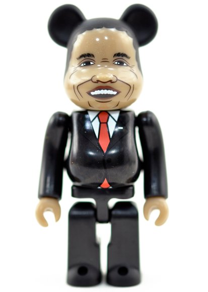 Obama, President of the United Be@rbrick - Secret Be@rbrick Series 27 figure, produced by Medicom Toy. Front view.