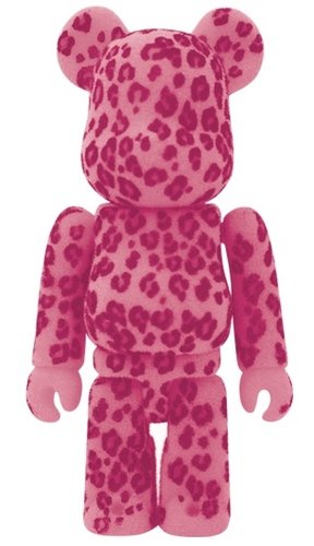 Be@rbick 30 – Pattern figure, produced by Medicom Toy. Front view.