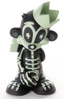 Billy Bananas X-Ray Edition figure by Tristan Eaton, produced by Thunderdog Studios. Front view.