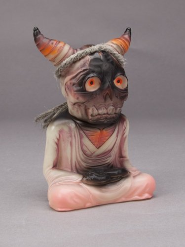 Black Soul Monk Alavaka figure by Toby Dutkiewicz, produced by DevilS Head Productions. Front view.