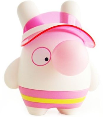 Bubbles (strawberry flavor) figure by Dolly Oblong. Front view.