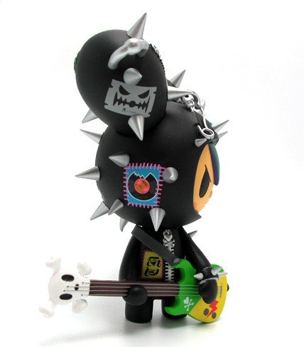 Cactus Rocker Teal figure by Simone Legno (Tokidoki), produced by Tokidoki. Side view.