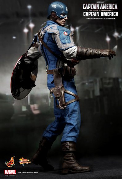 Captain America: The First Avenger figure by Kojun, produced by Hot Toys. Side view.