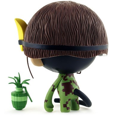 Captain Coco  figure by Simone Legno (Tokidoki), produced by Strangeco. Back view.