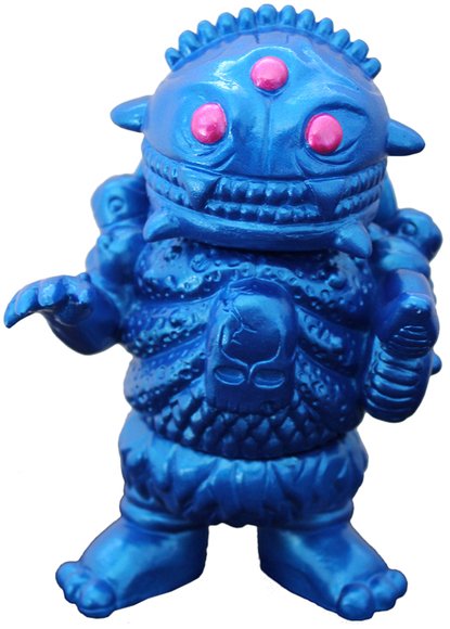 Cheestroyer - Metallic - Blue figure by Bad Teeth Comics X Double Haunt. Front view.