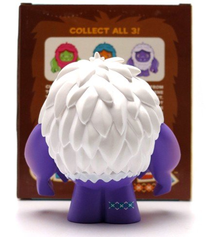 Chipster - Purple figure by Scott Tolleson, produced by Stolle Art. Back view.
