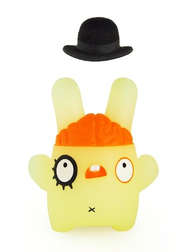 Clockwork Billy figure by Dolly Oblong. Front view.