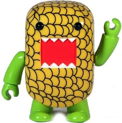 Corn On The Cob figure by Dark Horse Comics, produced by Toy2R. Front view.
