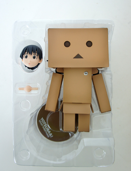 Danboard figure by Enoki Tomohide, produced by Kaiyodo. Front view.