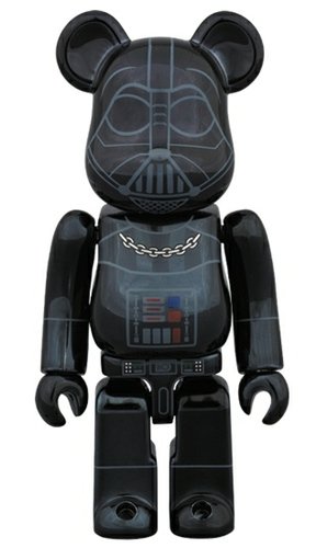 DARTH VADER(TM) CHROME Ver. BE@RBRICK figure, produced by Medicom Toy. Front view.