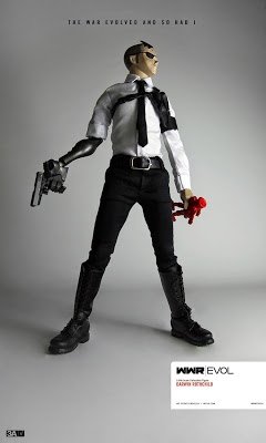 DARWIN ROTHCHILD - HIGHLY EVOLVED figure by Ashley Wood, produced by Threea. Front view.