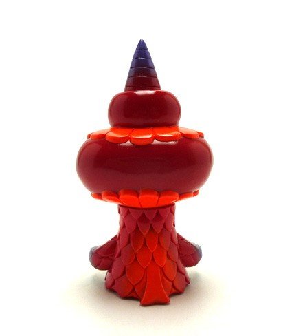 DokuDuo - Burnt Offerings  figure by Brian Flynn, produced by Super7. Back view.