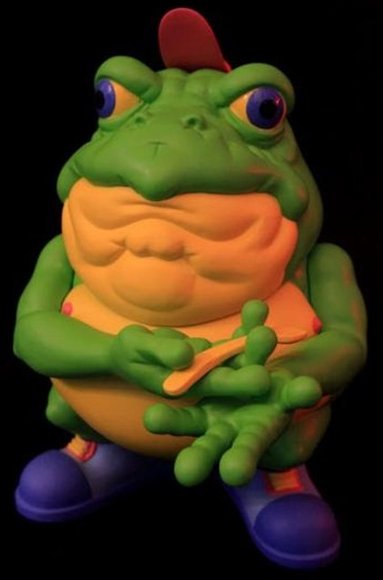 Drug Em KillFrog - The Sugar Smack BullFrog figure by Ron English, produced by Popaganda. Front view.