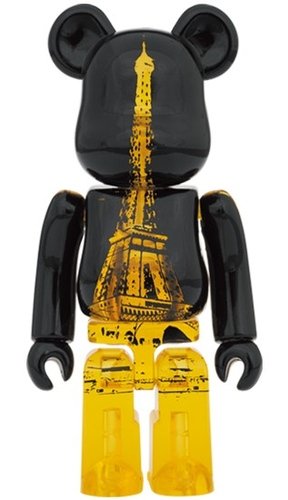 EIFFEL TOWER GOLDEN GOWN Ver. BE@RBRICK 100％ figure, produced by Medicom Toy. Front view.