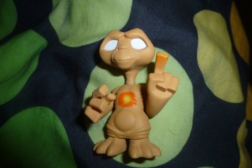 E.T. figure, produced by Funko. Front view.