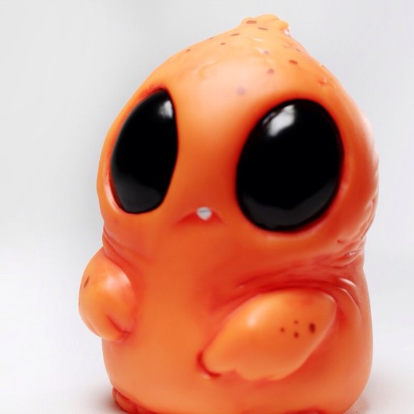 Figgle Bits Plopp figure by Chris Ryniak, produced by Squibbles Ink + Rotofugi. Detail view.