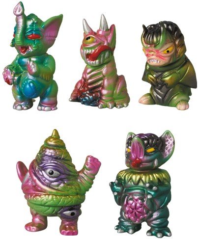 Gacha Mini Set Thirst Quench - Mockpet figure by Paul Kaiju, produced by Paul Kaiju Toys. Front view.