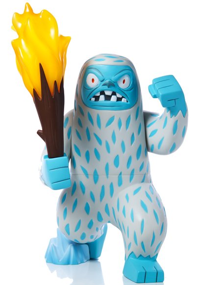 Big Yeti figure by Tim Biskup, produced by Ningyoushi. Front view.