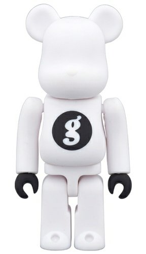 GOODENOUGH WHITE BE@RBRICK figure, produced by Medicom Toy. Front view.