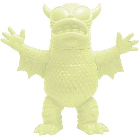 Greasebat - Unpainted GID, Greasers Exclusive figure by Jeff Lamm, produced by Monster Worship. Front view.