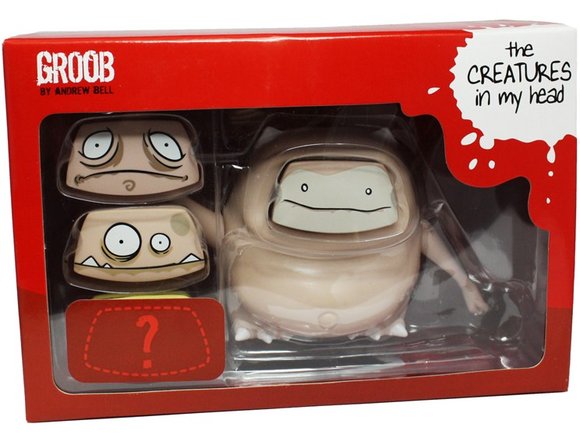 Nude Groob figure by Andrew Bell, produced by Dyzplastic. Packaging.