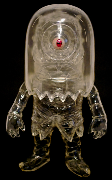 Helper - Clear figure by T9G X Tim Biskup, produced by Intheyellow. Front view.