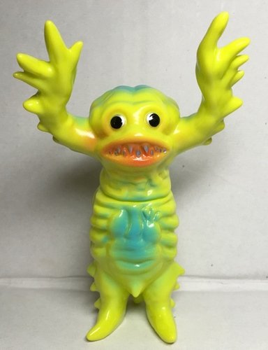 Horumora - Mini (Yellow) figure by Jetturre, produced by Handsometarom, Inc.. Front view.