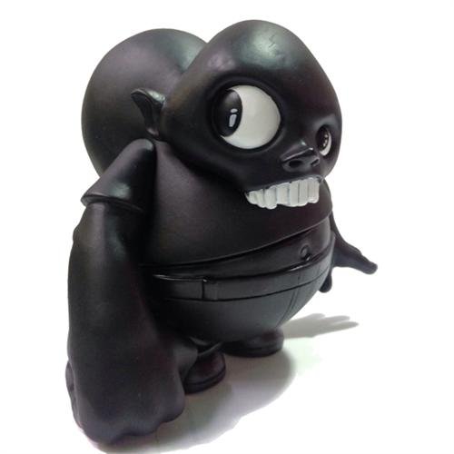 Hunchy - Black Notre Dame figure by Philip Ramirez, produced by Suspect Toys. Front view.