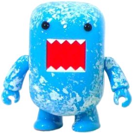 Ice Frost Domo figure by Dark Horse Comics, produced by Toy2R. Front view.