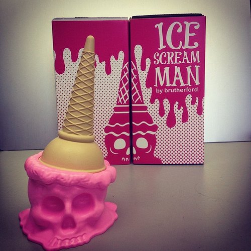 Ice Scream Man - Strawberry Flavor figure by Brutherford, produced by Brutherford Industries. Packaging.