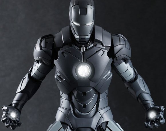 Iron Man 2 Mark IV (Secret Project) figure by Jc. Hong, produced by Hot Toys. Detail view.