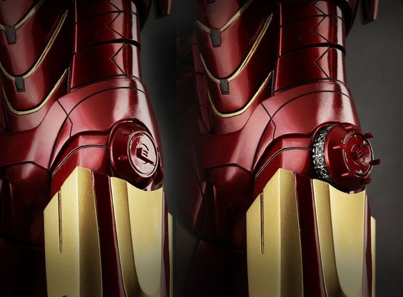 Iron Man 2 Mark IV figure by Jc. Hong, produced by Hot Toys. Detail view.